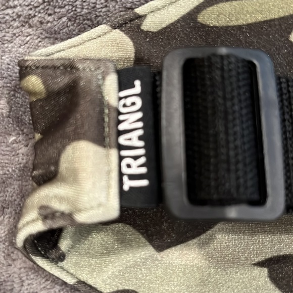 Triangl Hip Pouch - Picture 4 of 4